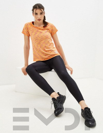 Футболка женская