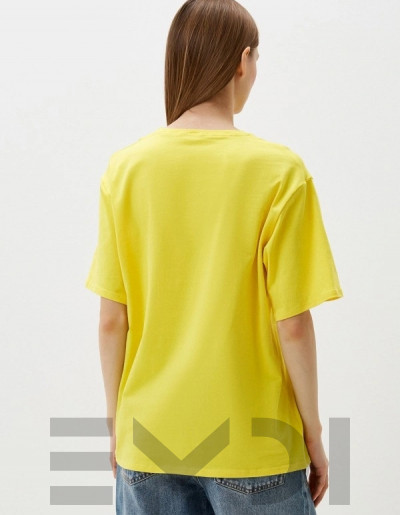 Футболка женская